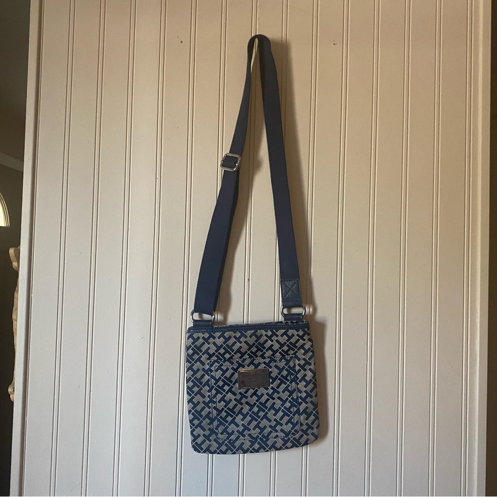 Tommy Hilfiger Crossbody Handbag Women’s Blue  Signature Purse Shoulder Bag